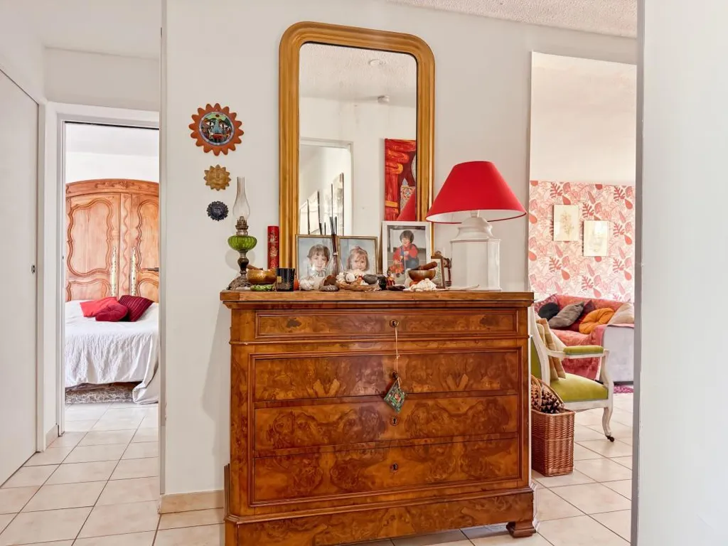 Ingresso - 3-Bed Flat with Garden and Terrace in Saint-Raphaël
