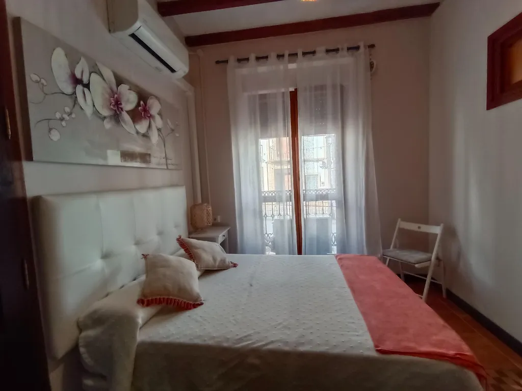 Chambres - Local commercial 9 pièces à Alicante/Alacant