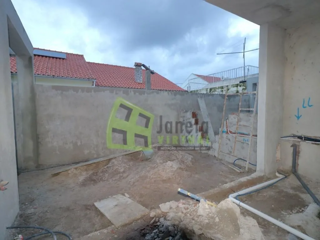 Jardin - Luxury Semidetached House Under Construction in Seixal