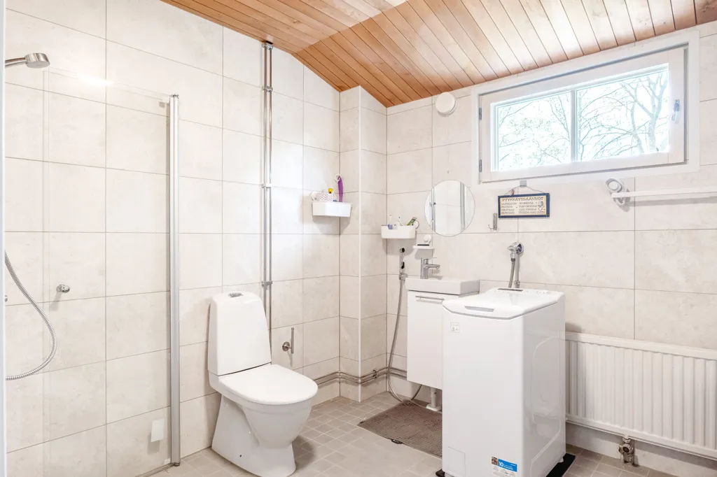 Vannitoad - Owner-Occupied Apartment with Sauna in Espoo