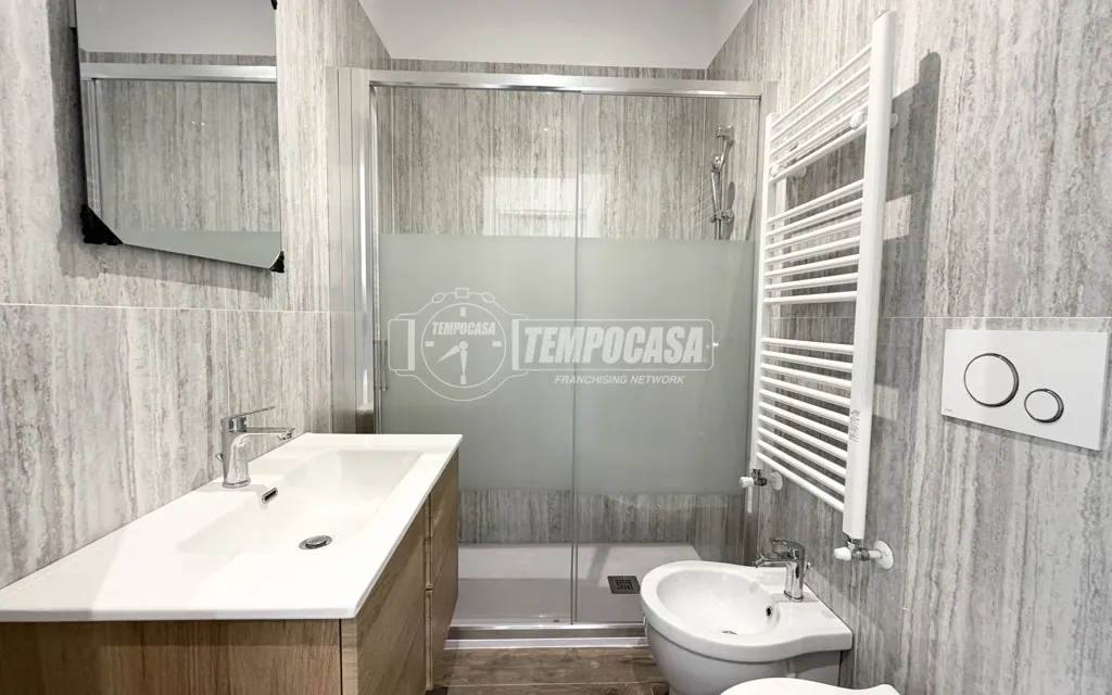 Salles de bain - Student-Friendly Flat with Balcony in Turin