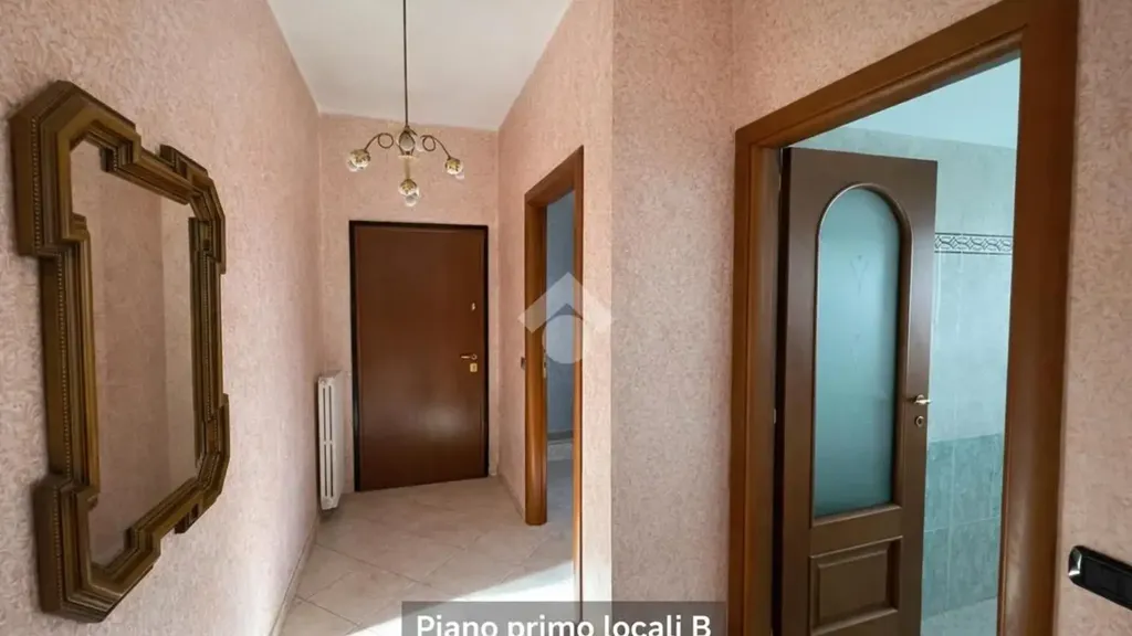 Esik - Duplex Villa with Private Garden in Rivalta di Torino