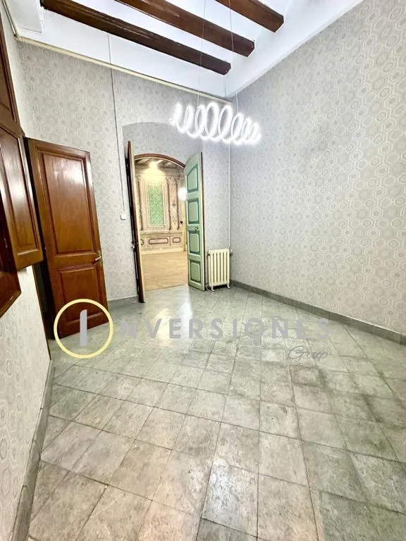 Toad - Luxury Flat with Cultural Heritage in Manresa