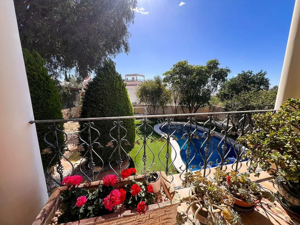 Terrasse - Luxury Villa with Pool in Ciudad Quesada