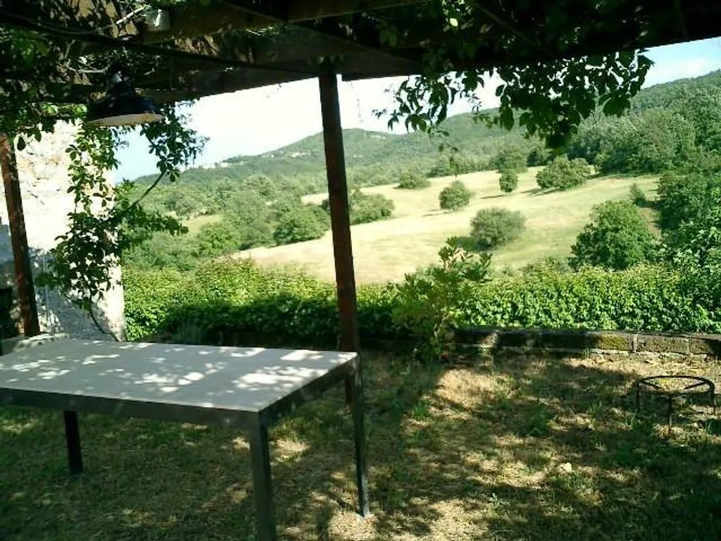 Terrasse - Renovated Farmhouse with Panoramic View in Amelia