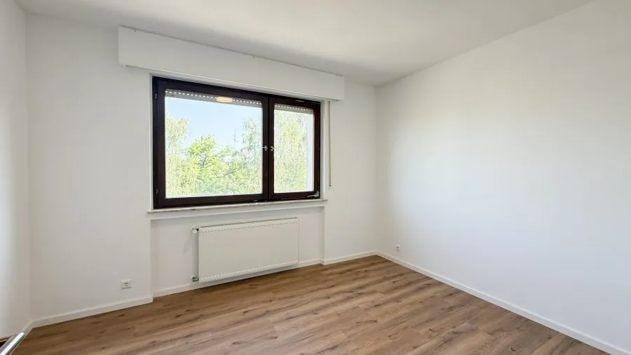 Toad - Renovated Apartment with Balcony in Bertrange