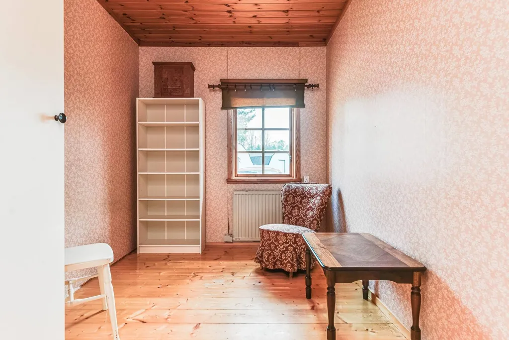 Kabinet - Renovated Villa with Garden in Ekshärad