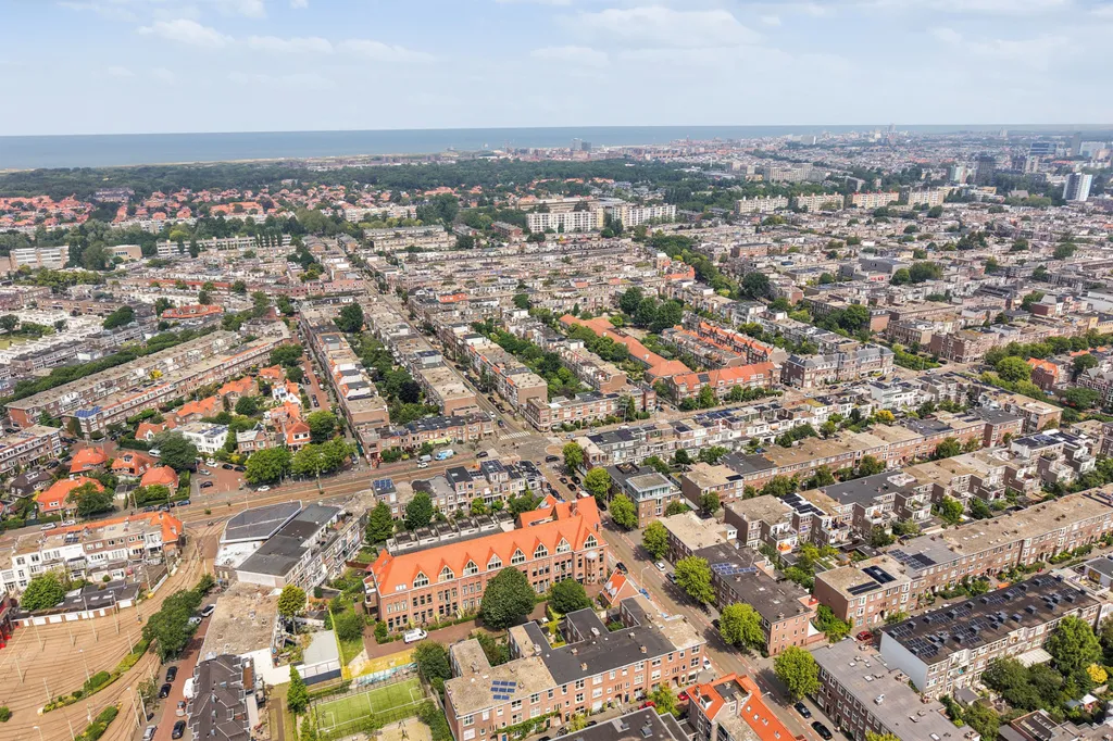 Vue aérienne - Ground Floor Flat with Deep Garden in 's-Gravenhage