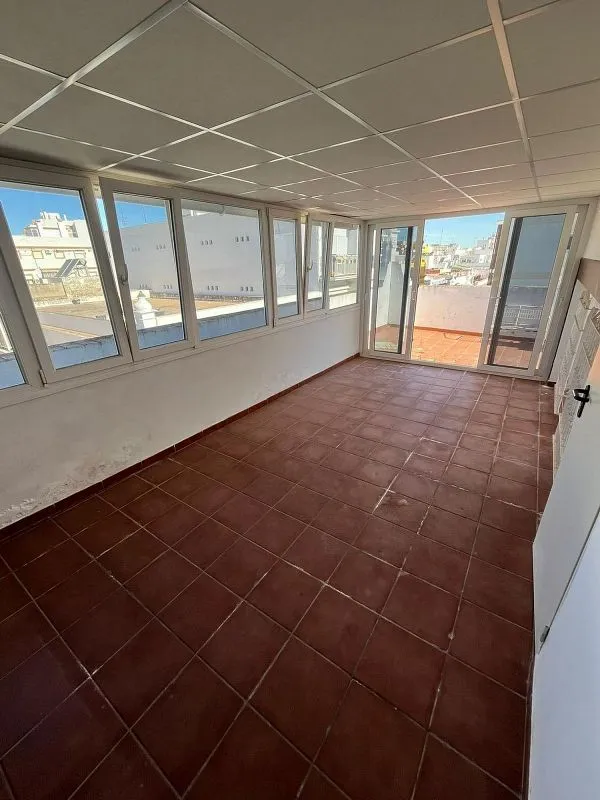 Terrazza - City Centre Flat with Private Rooftop in Central City