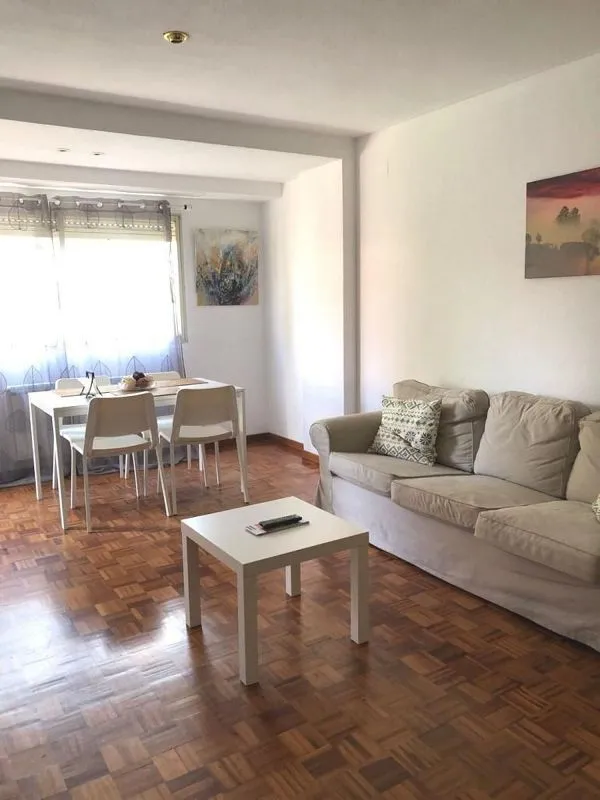Living Room - Furnished Flat with Balcony in Albors