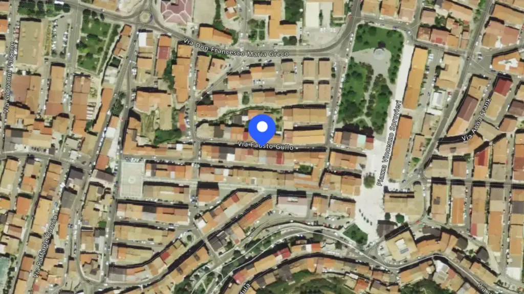 Auctioned Apartment with Balconies in Acri