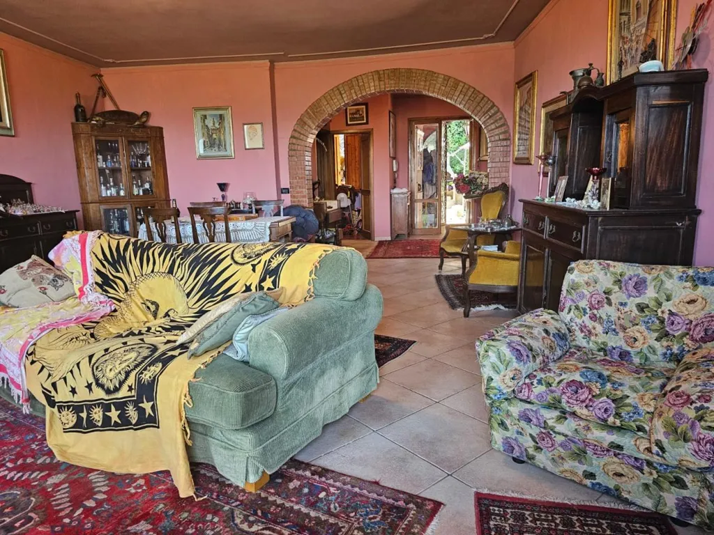 Villa with Pool in Rignano Sull'Arno