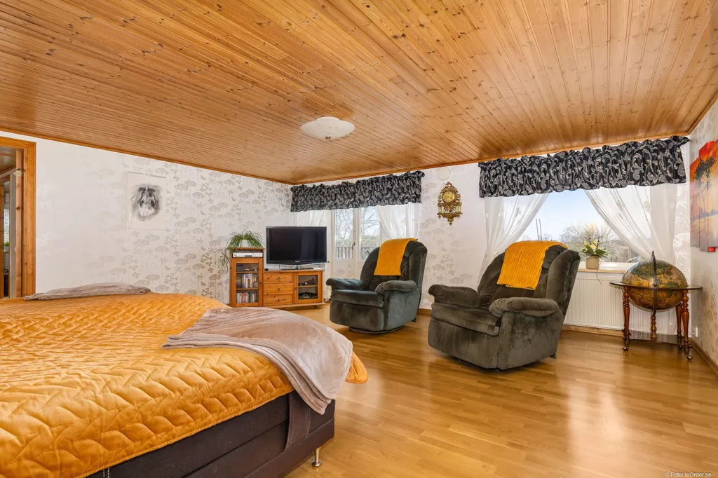 Chambres - Two-Storey Villa with Workshop in Alesta, Sjöbo