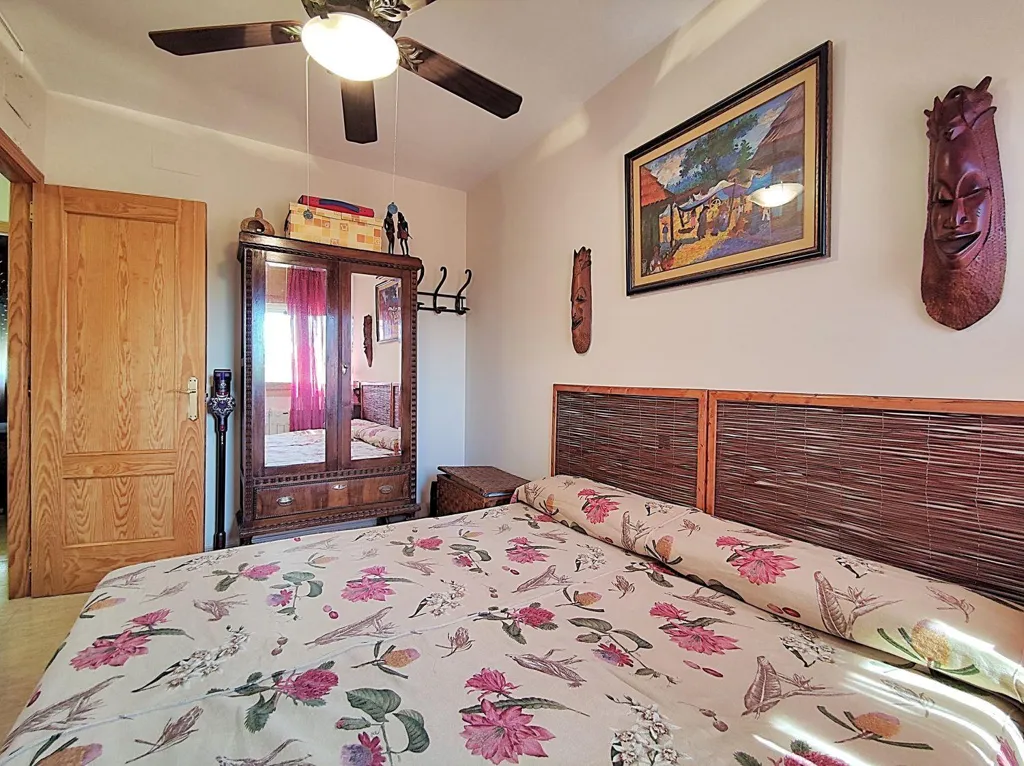 Magamistoad - Detached Villa with Pool in Caspe