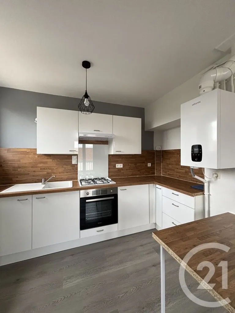 Cuisine - Appartement 3 Pièces avec Balcon à Moulins