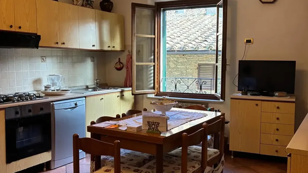 Cuisine - Rustic Apartment with Terrace in Poggibonsi