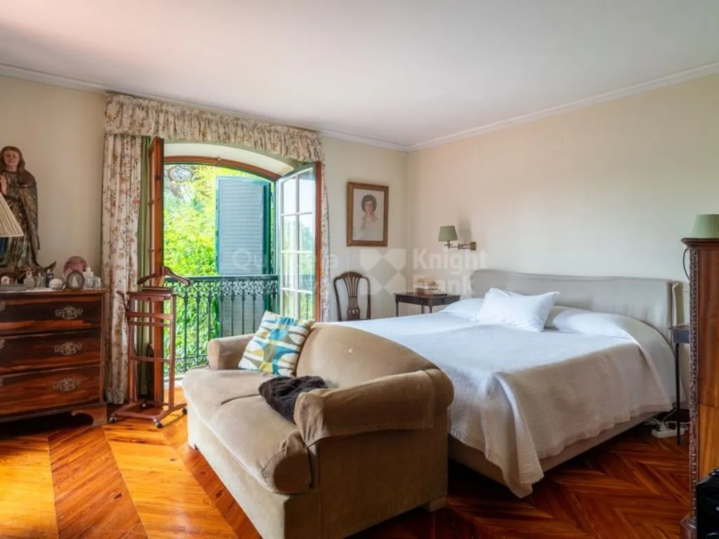 Chambres - Mediterranean Villa with Garden in Birre, Cascais
