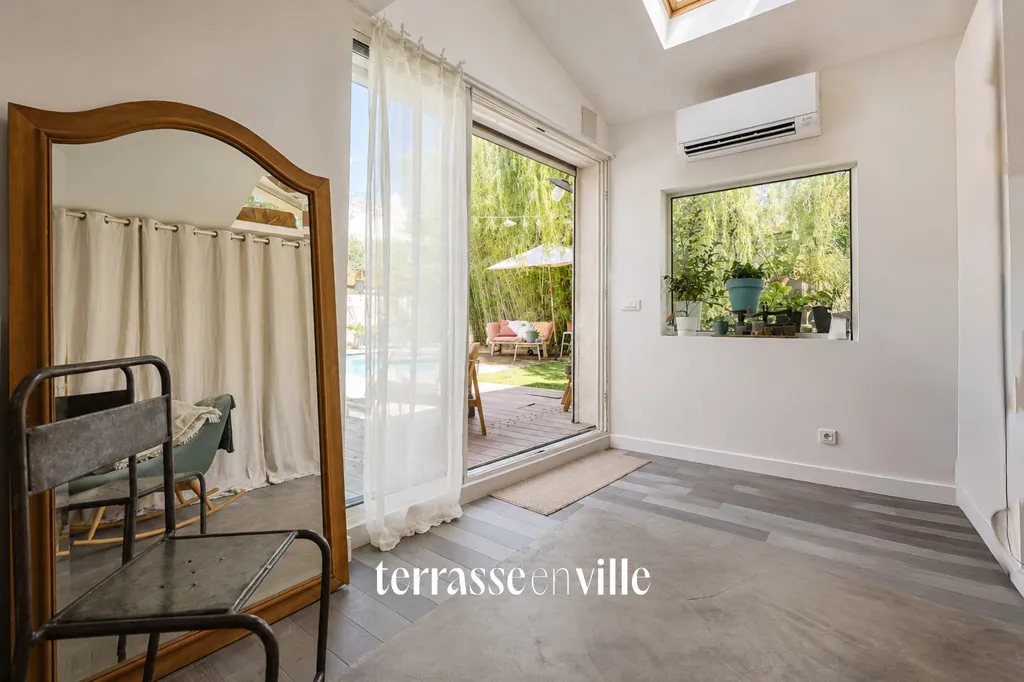 Entrée - Maison avec Piscine et Jardin à Bois Luzy