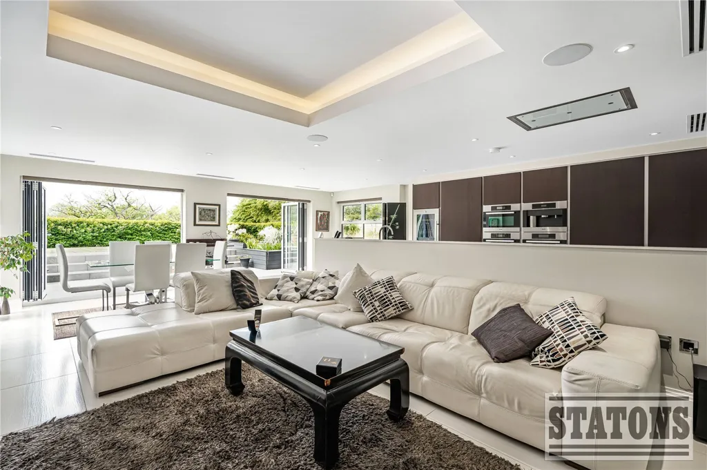 Soggiorno - Appartamento con 3 camere a Enfield
