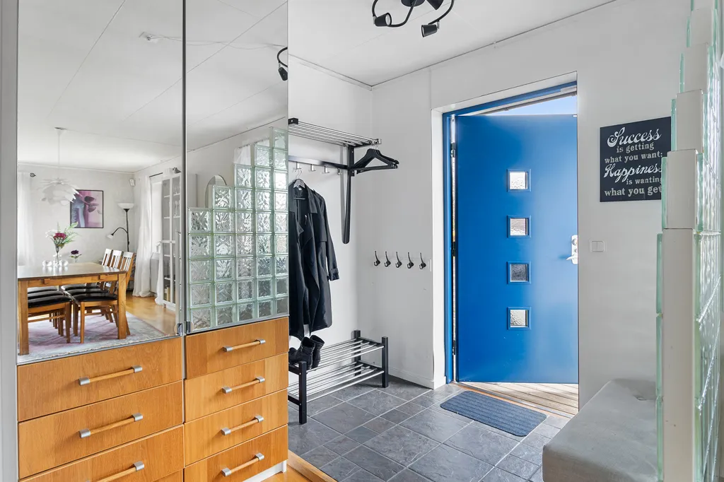 Entrée - Family Villa with Pool in Eskilstuna