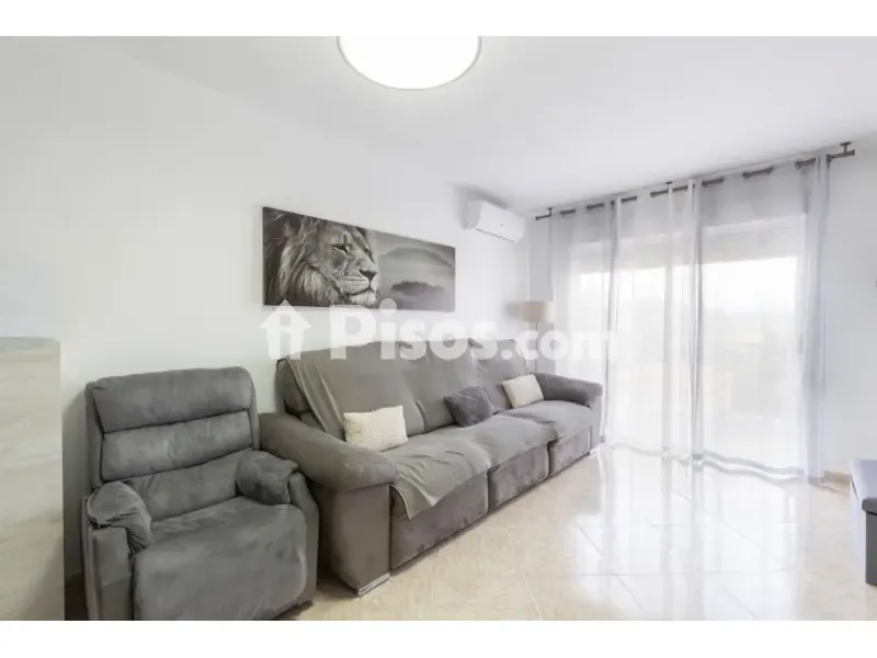 Soggiorno - Modernised Apartment with Balcony in Granada
