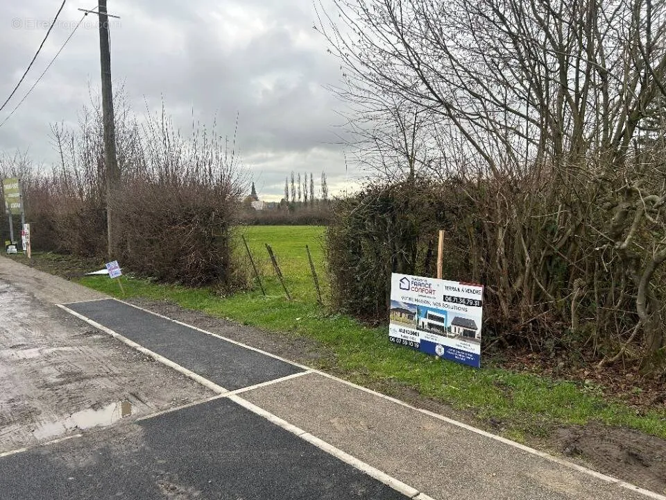 Aed - Buildable Plot with Panoramic View in Boussières-sur-Sambre