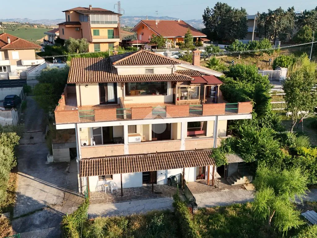 Vista aerea - Independent Villa with Pool in Roseto degli Abruzzi