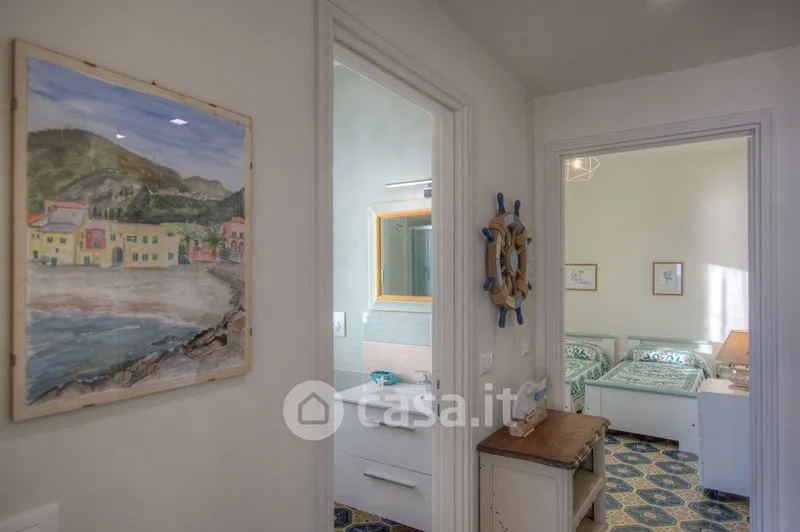 Esik - Seafront Apartment with Balcony in Finale Ligure