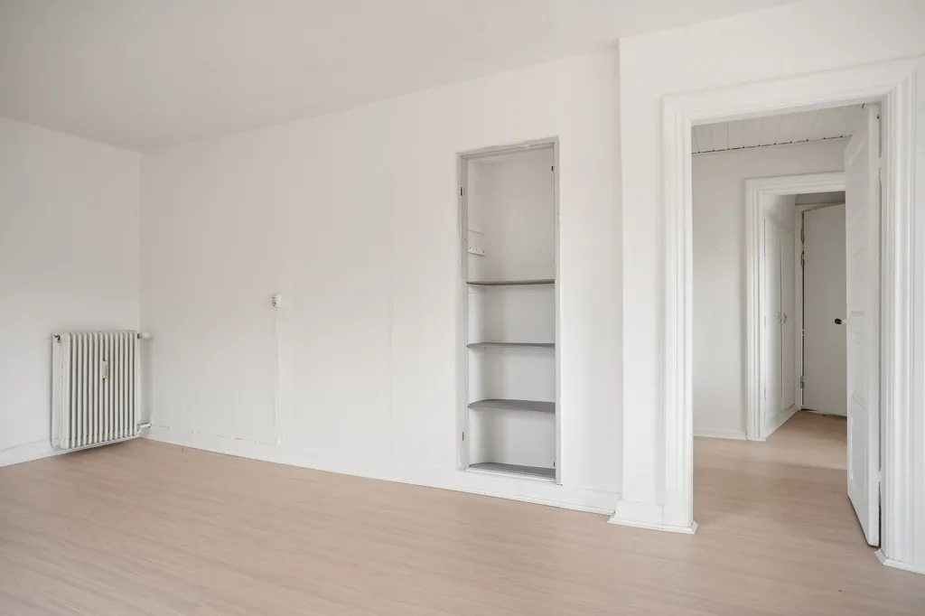 Toad - Villa with Multiple Units in Knudstrup