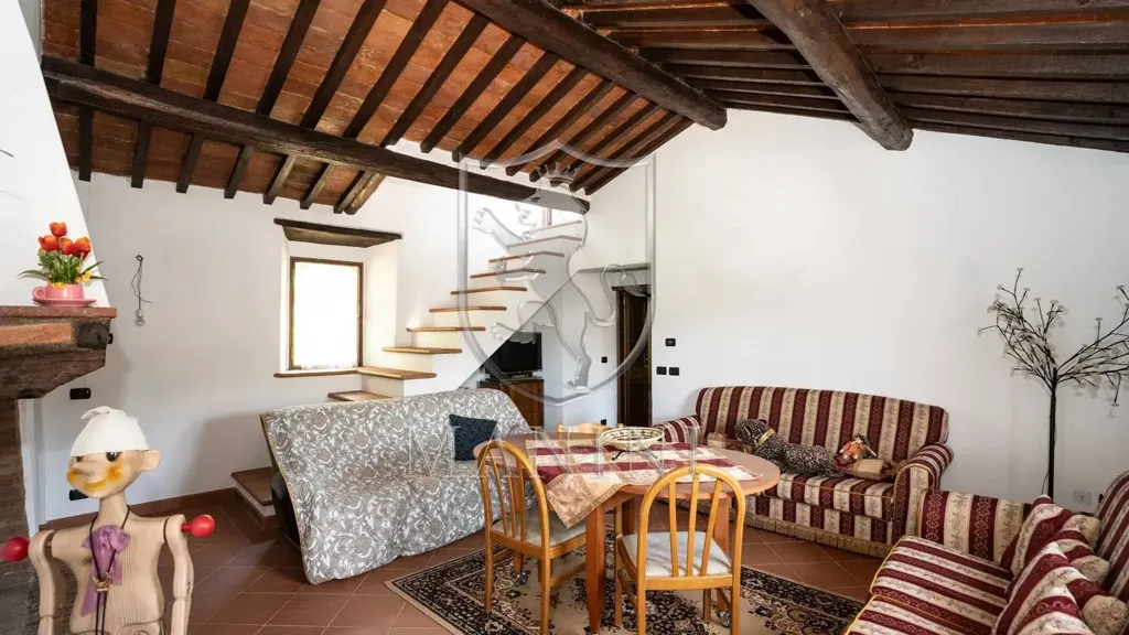 Séjour - Historic Castle with Garden in Sinalunga