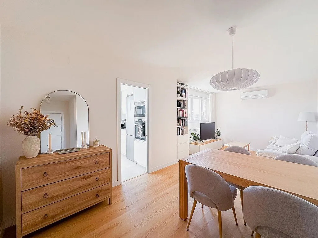 Söögituba - Modernised 1-Bed Flat with Garage in La Paz