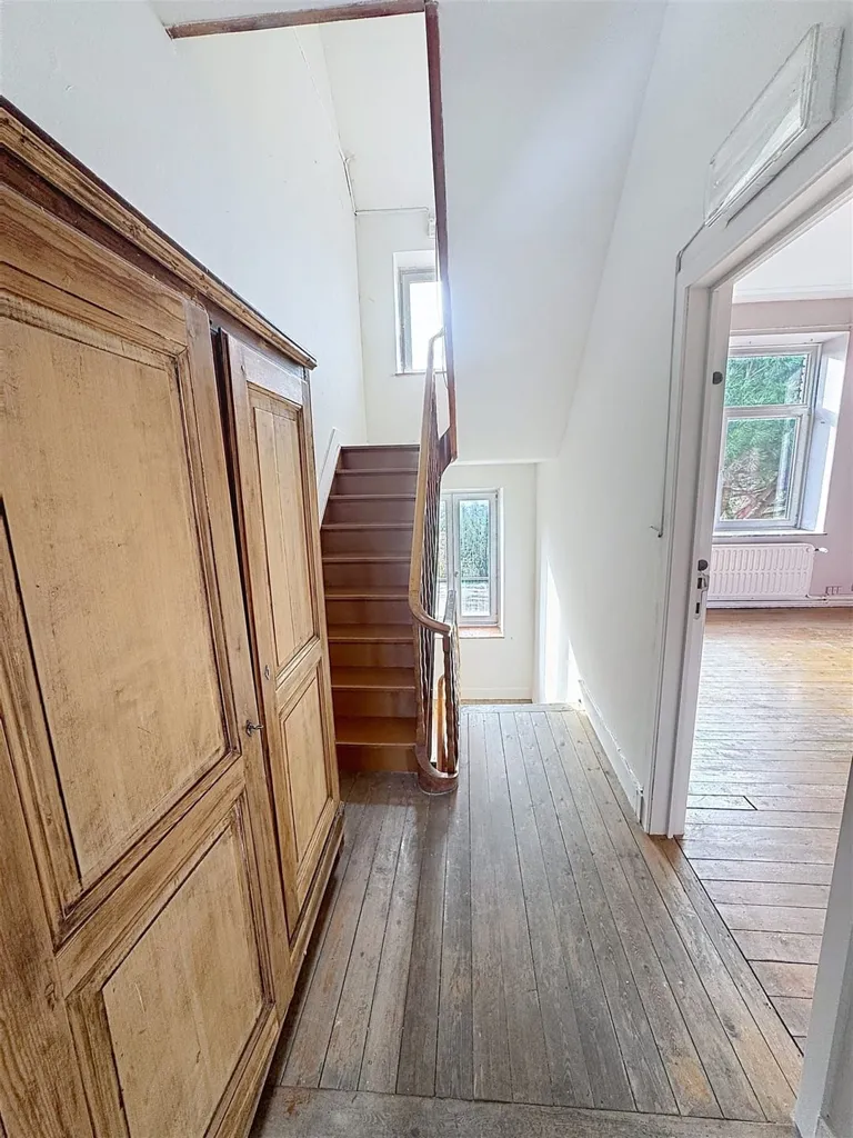 Toad - Renovated Mixed-Use Property in Waterloo