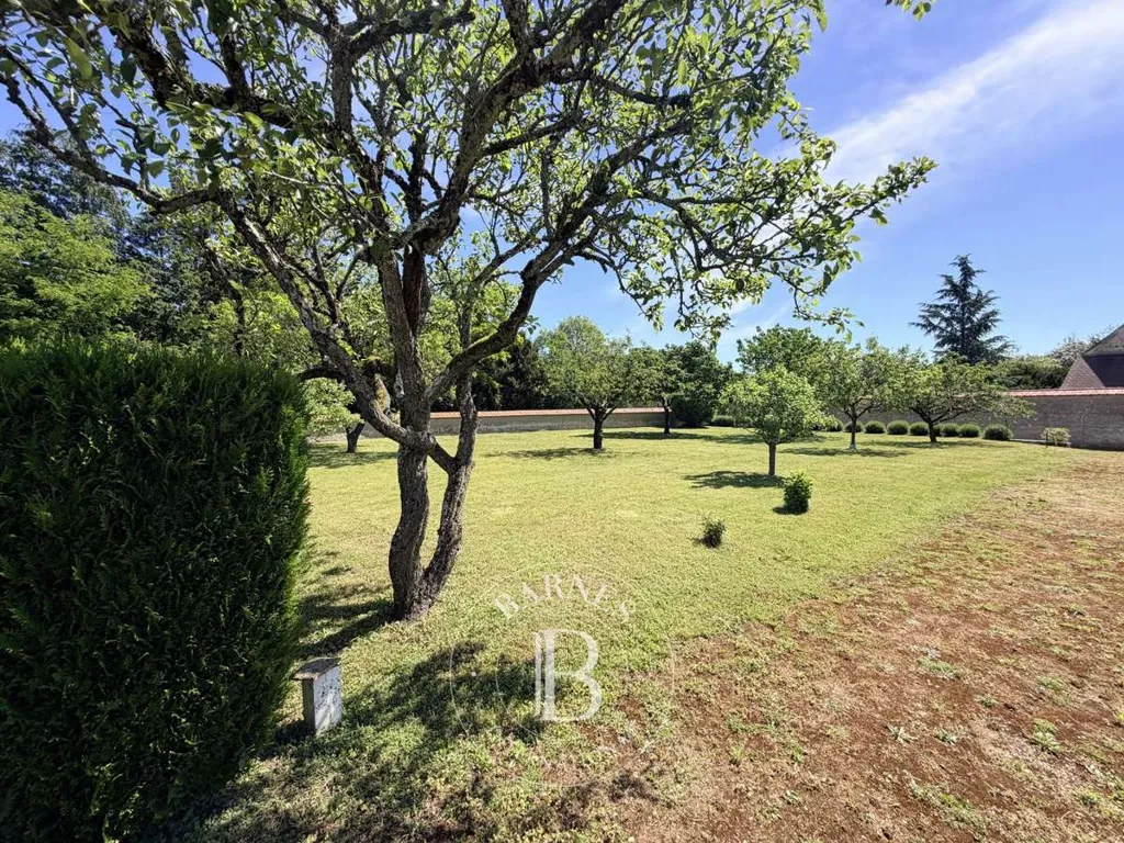 Jardin - Maison de Campagne Charmante avec 6 Chambres à Graçay