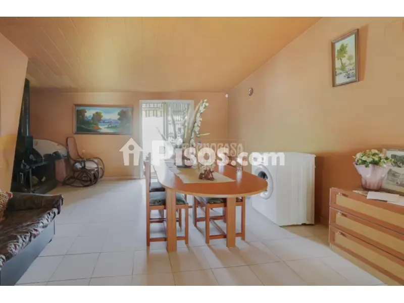 Sala da pranzo - Two-Storey House with Terraces in Terrassa