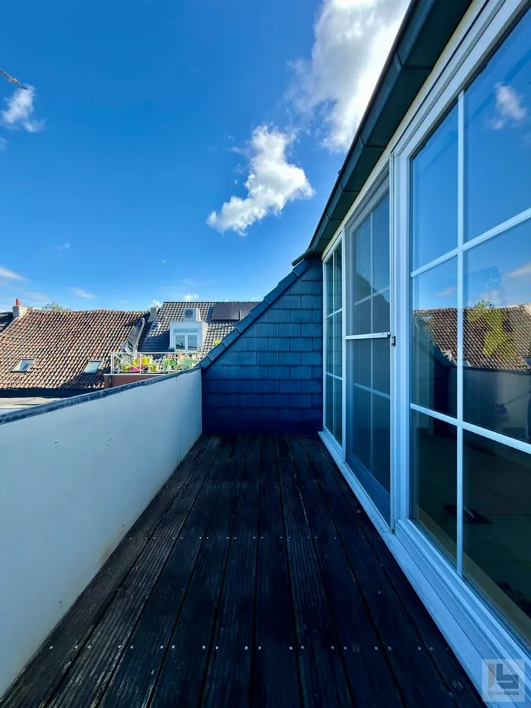 Balcon - Dakappartement avec Terrasse et Garagebox à Wondelgem