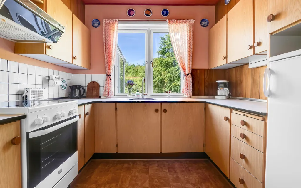 Cuisine - 1951 Villa with Garden in Holstebro