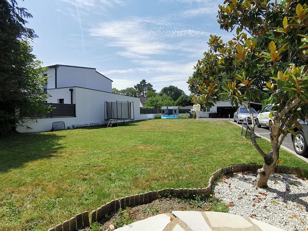 Giardino - Rearranged House with Garden in Orvault