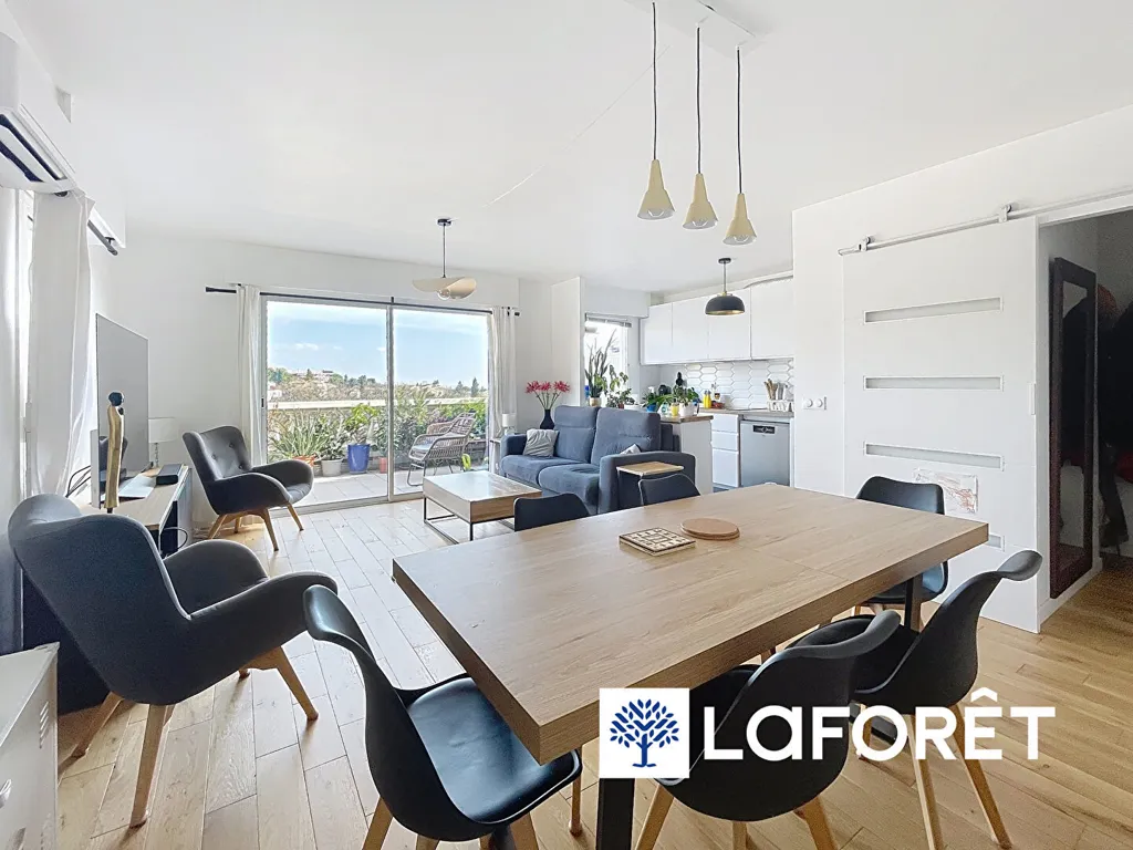 Salle à manger - Appartement avec Vue Panoramique Mer à Vence