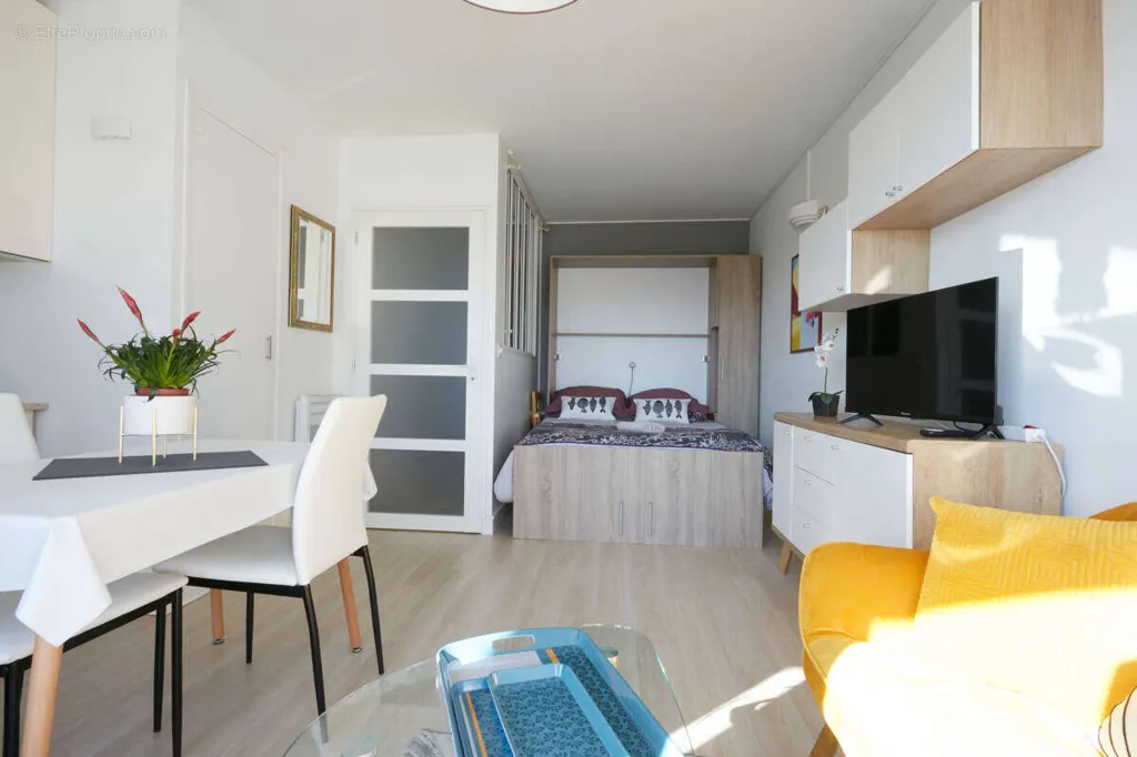 living_room