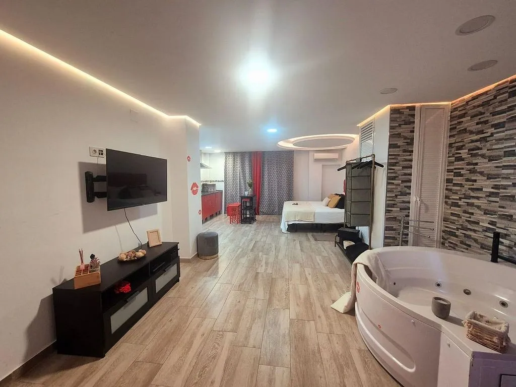Chambres - Loft with Jacuzzi in Algeciras Old Town