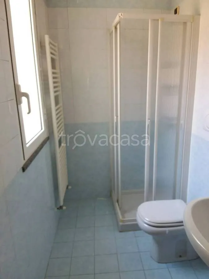 Bagni - 3-Bed Apartment with Balcony in Millesimo