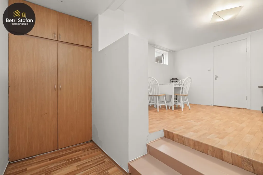 8-toaline maja asukohas Reykjavík
