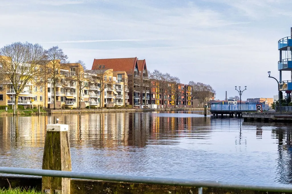 Extérieur - Modern Apartment with Balcony in Sneek