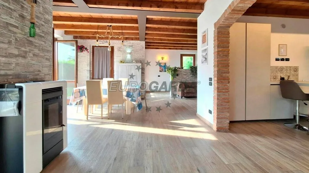 Elutuba - Villa with Pool in Lazise