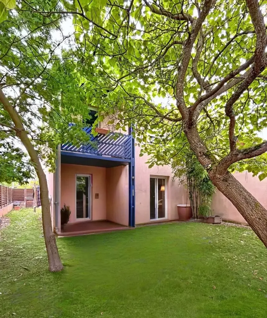 Aed - Four-Bedroom House with Garden in Colomiers