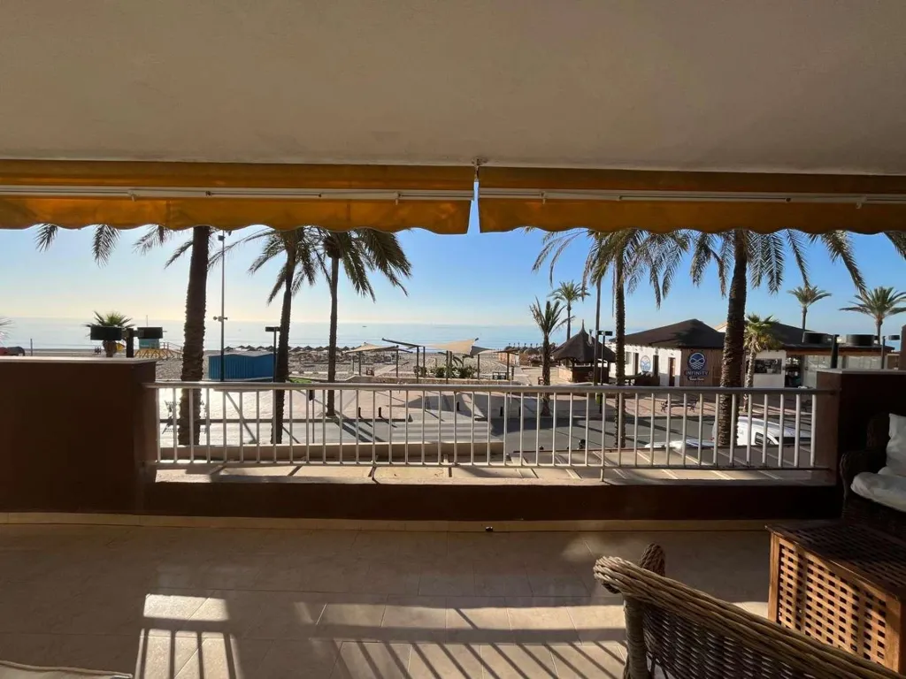 Terrazza - Apartment with Beachfront in Fuengirola