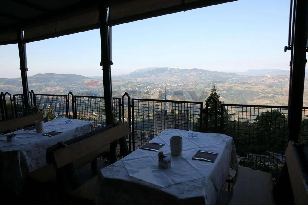 Terrasse - 3-Star Hotel with Private Parking in Historic Centre