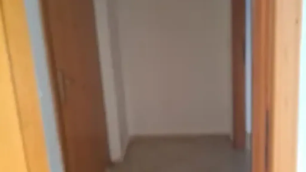 hallway_entrance