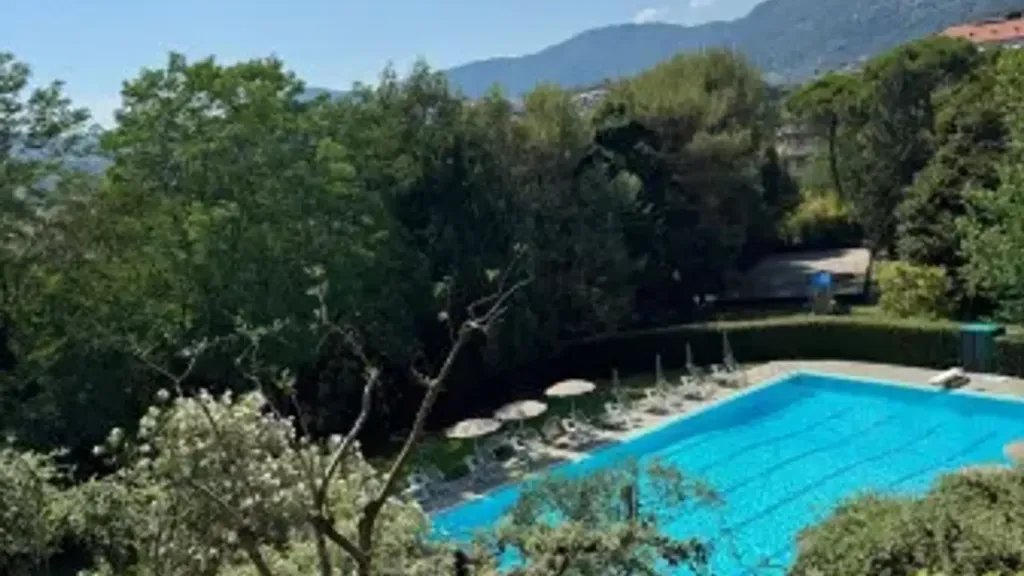 Piscina - Ristrutturato Bilocale with Pool in Rapallo