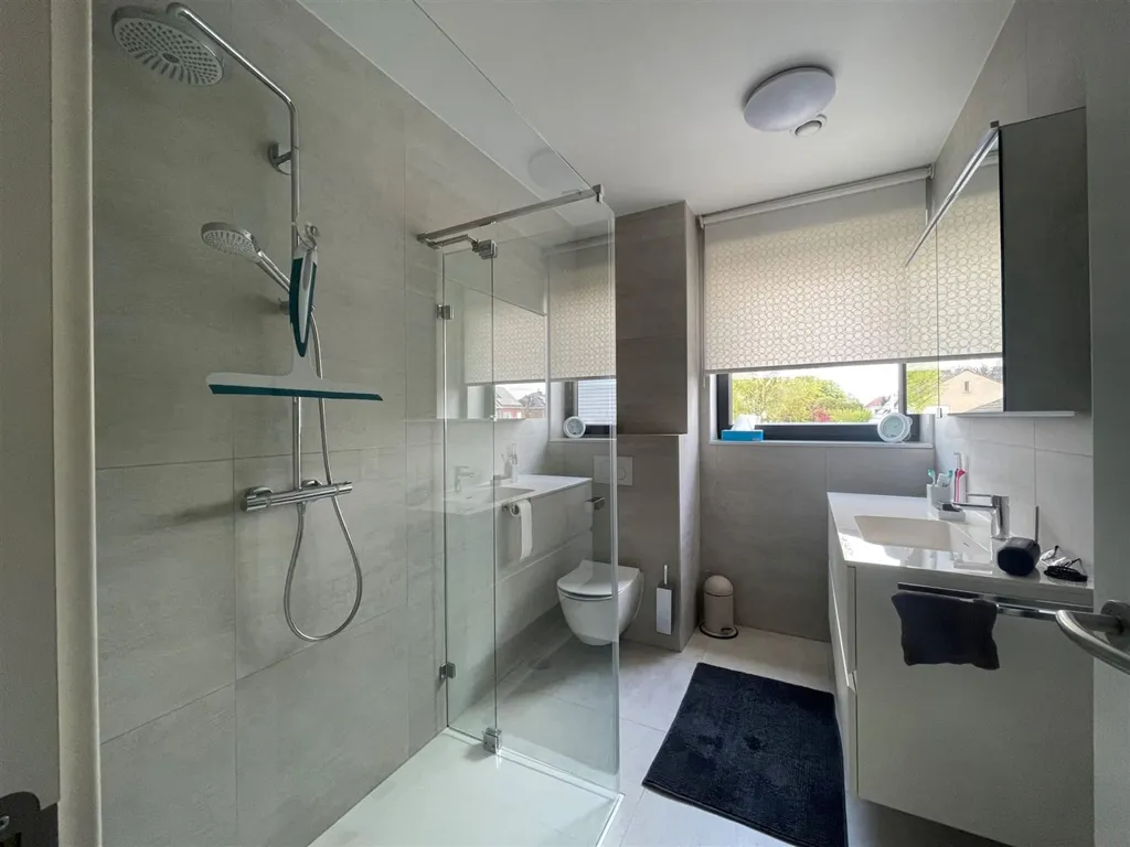 Salles de bain - Appartement à Ekeren, Proche de Veltwijcklaan